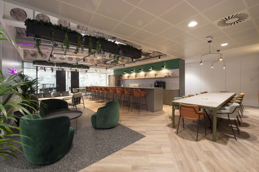 R+ R Plus Reading (2) R+ Reading, 2 Blagrave Street, Reading, RG1 1AZ by Impact Working offering coworking space and serviced offices