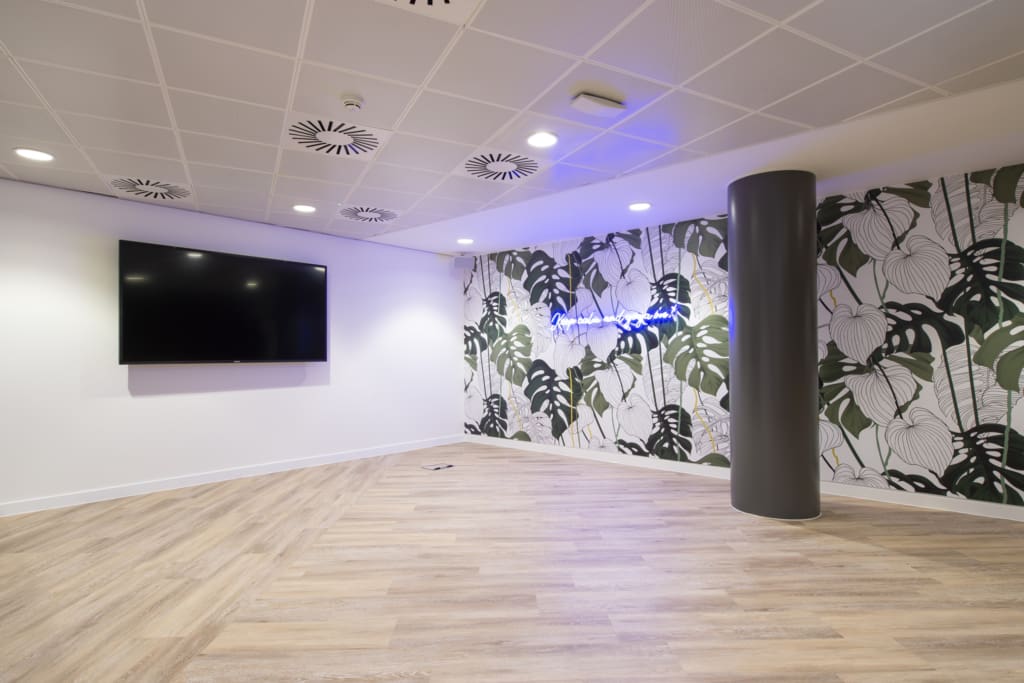 R+ R Plus Reading (9)