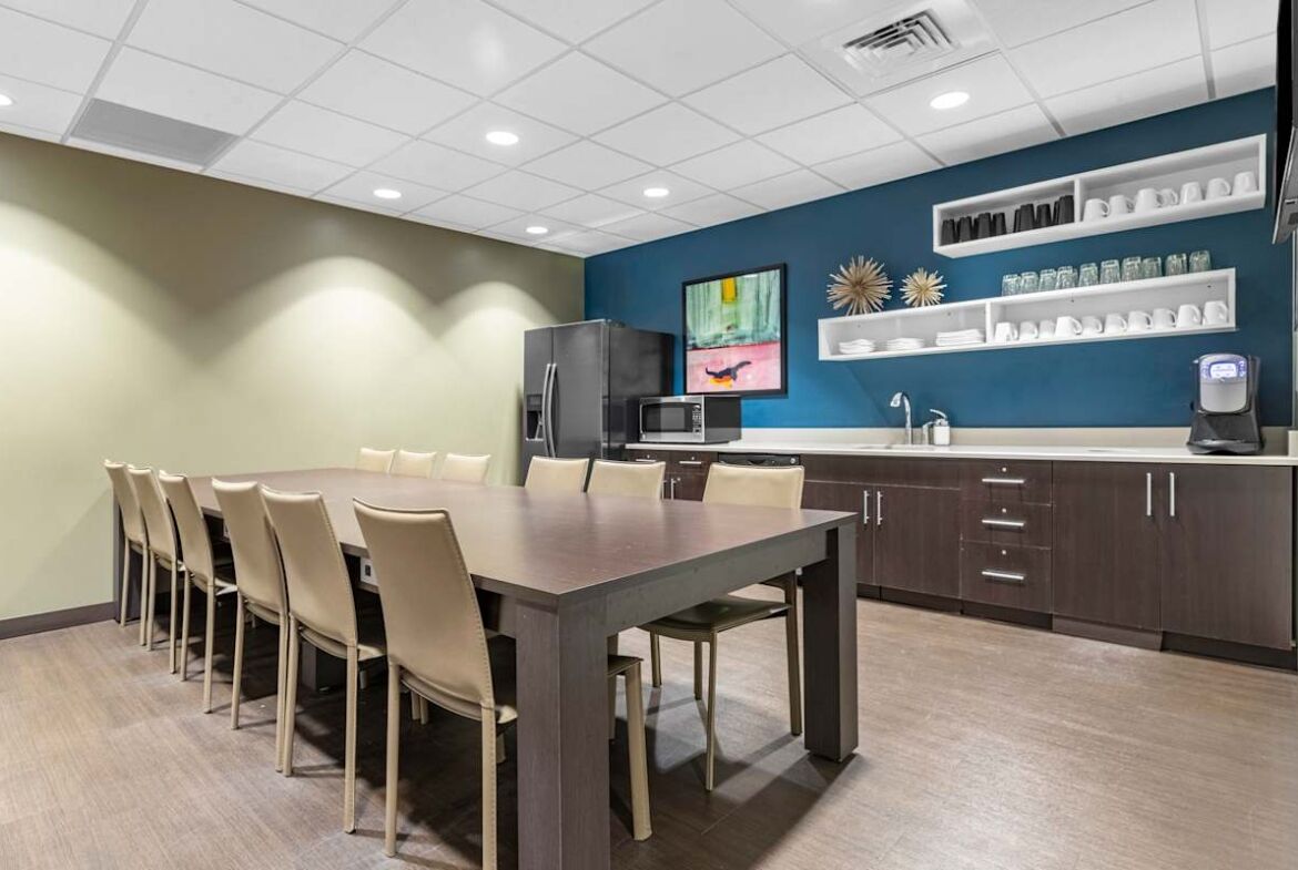 Regus (IWG) US Bank Building Lincoln