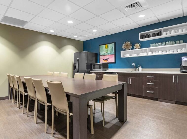 Regus (IWG) US Bank Building Lincoln