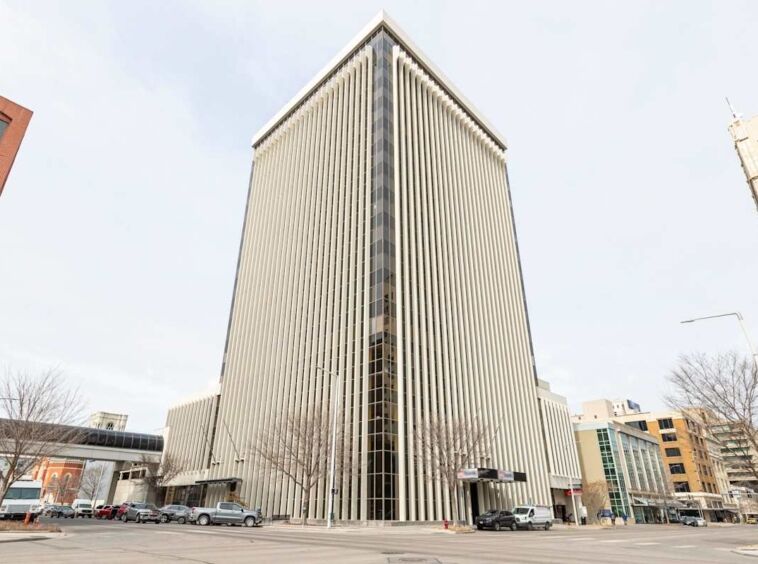 Regus (IWG) US Bank Building Lincoln