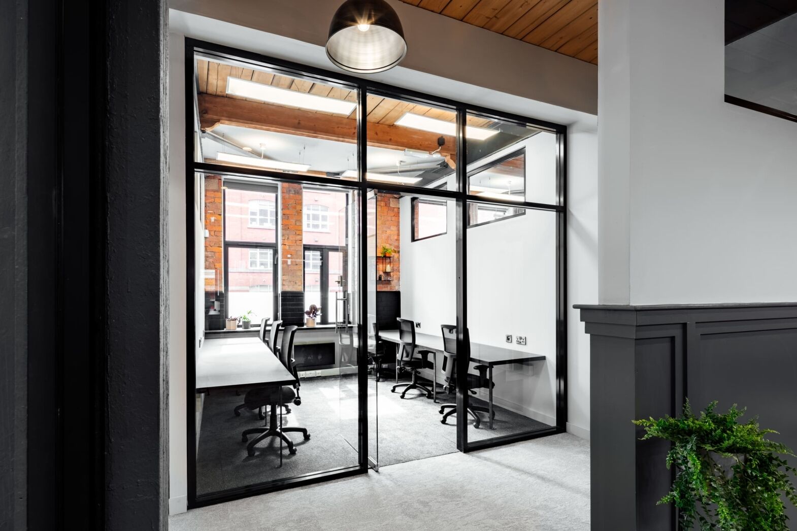 Colony JH Studio G.02