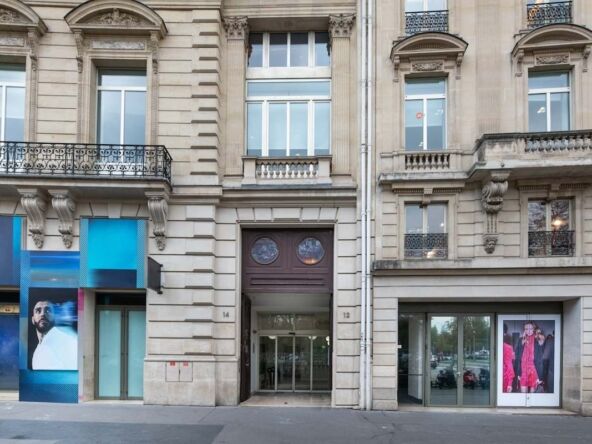 Regus (IWG) 12 Rond-Point des Champs-elysees Paris