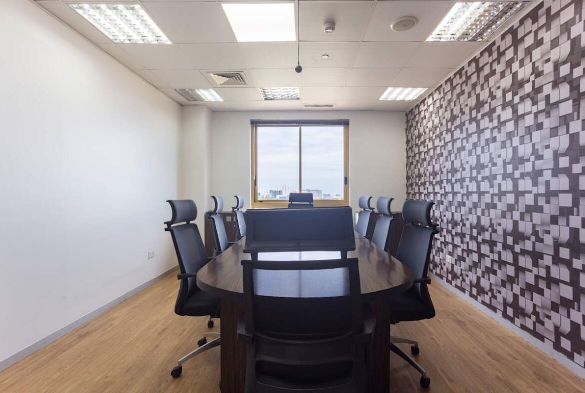 Regus (IWG) Movenpick Ambassador Hotel Accra